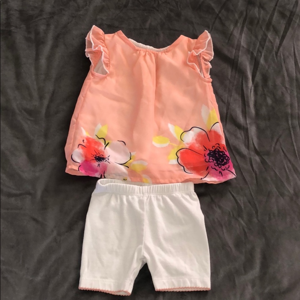 Flower top with white shorts